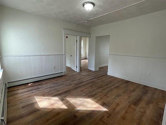 5th image of 53 Duane St #B