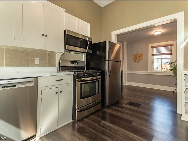 37848 Euclid Ave — Photo 5