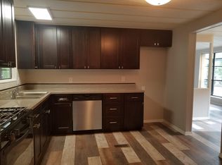 1411 Cape Ln, Niceville, FL 32578
