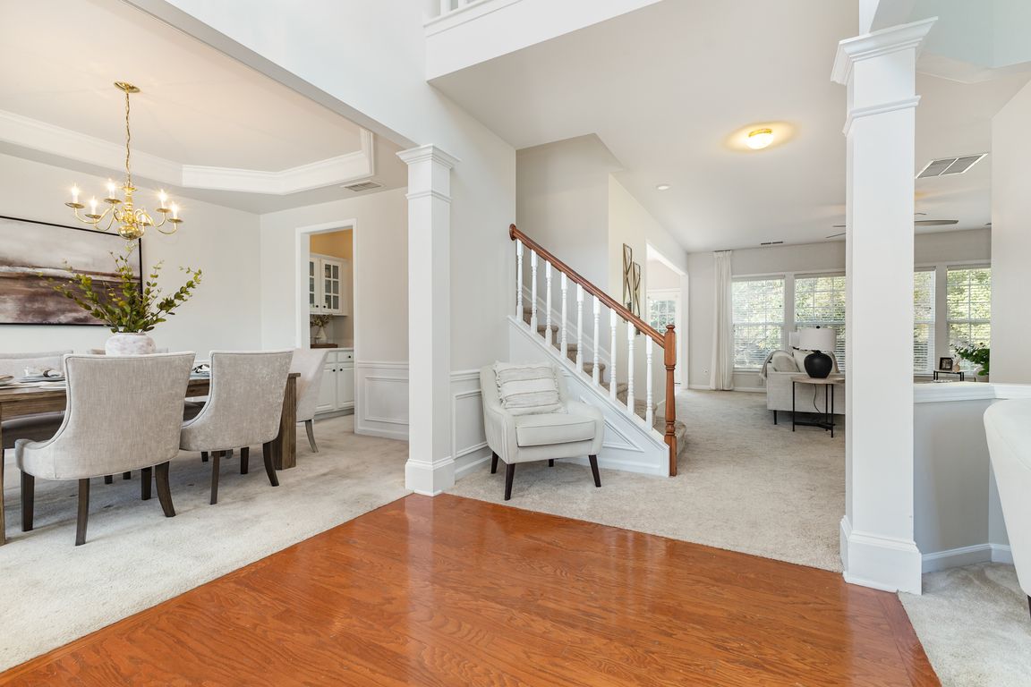 next background image