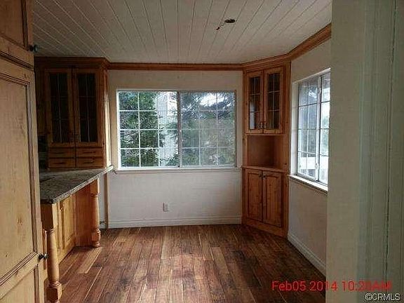 3rd image of 696 Zurich Dr