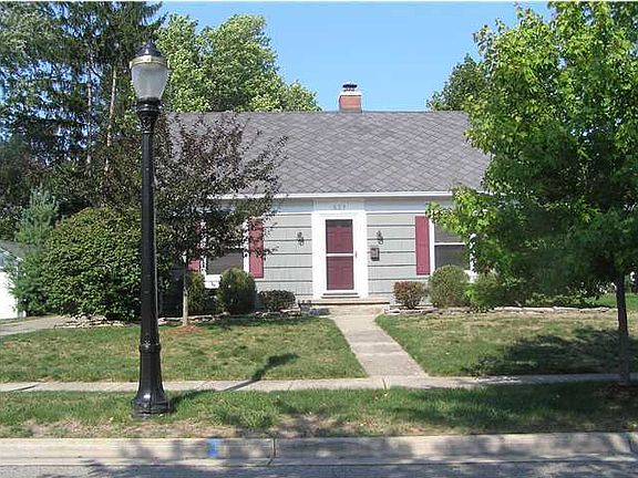 2nd image of 821 E Linden St