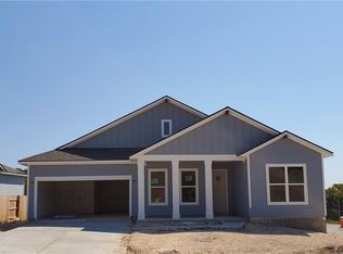 200 Scarlett Thistle Dr, Liberty Hill, TX 78642