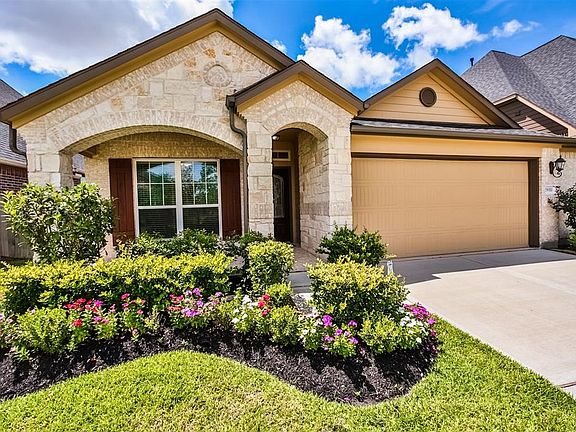 2nd image of 29311 Wood Lily Dr
