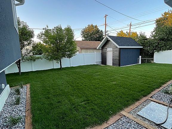 4th image of 4203 S Whipoorwhil St
