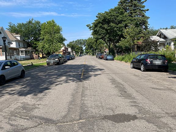 5th image of 1311 Thomas Ave