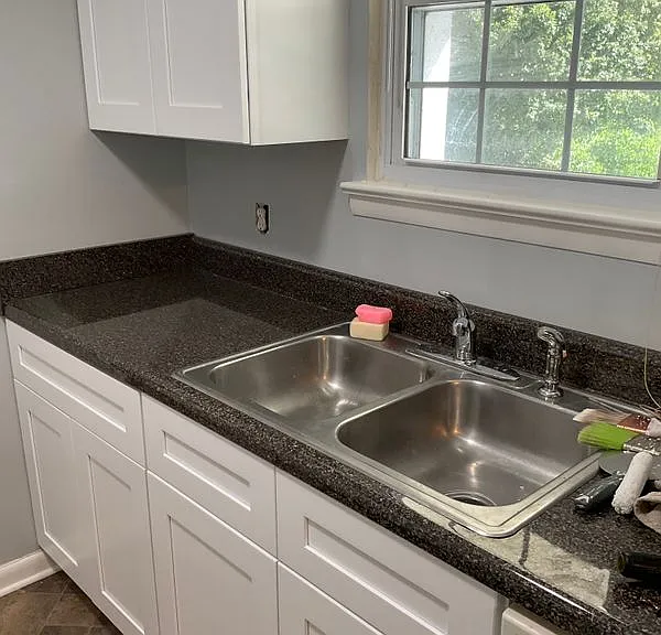 4049 Homer St — Photo 5