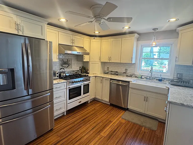 10613 Shifting Sands Dr — Photo 23