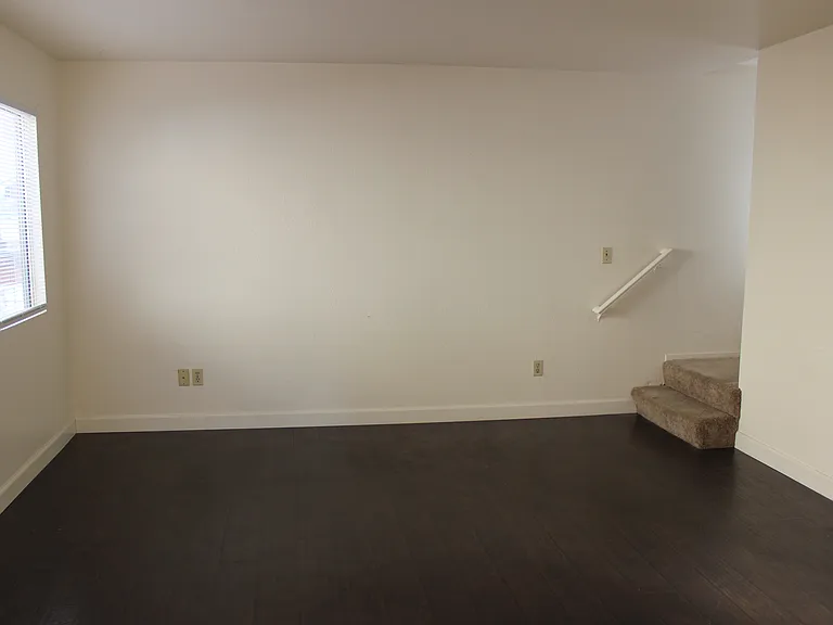 715 Creston Rd #D — Photo 5