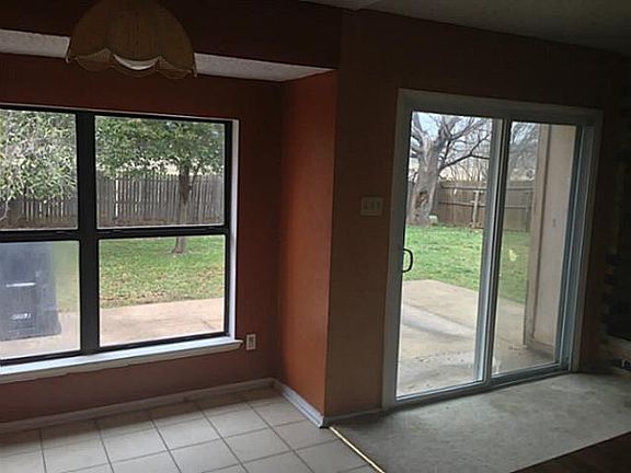 5th image of 1808 Hunting Green Dr