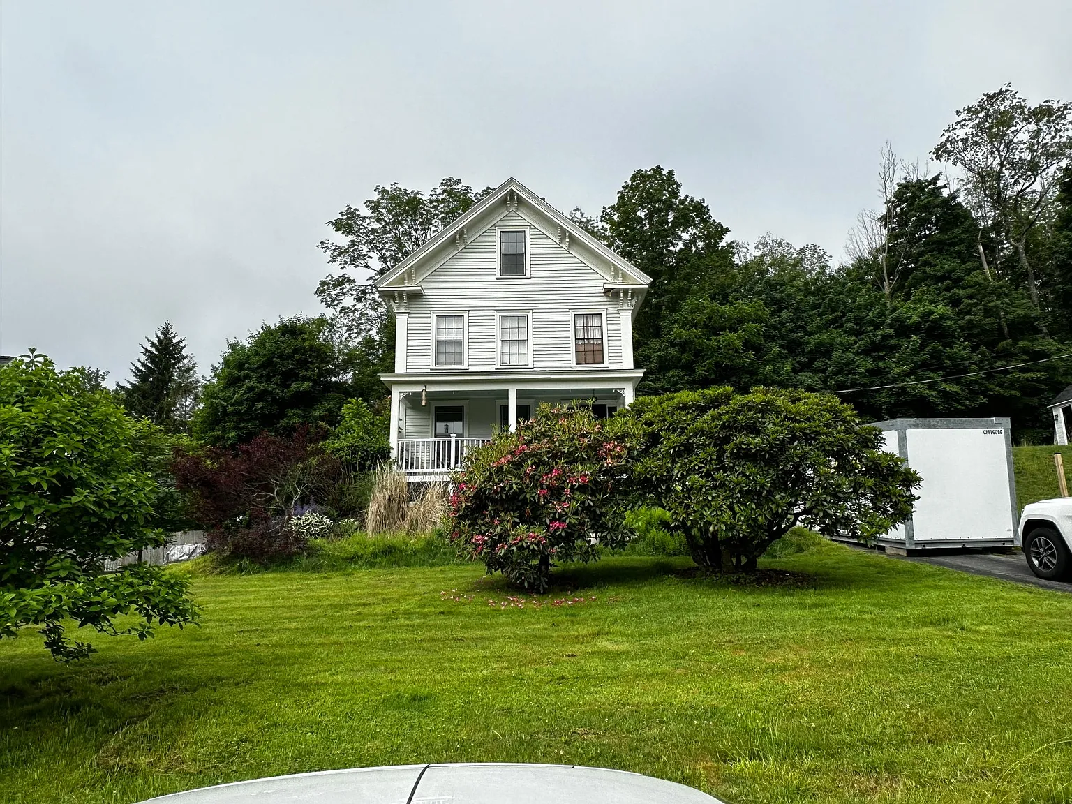 62 Whipple Rd — Photo 2