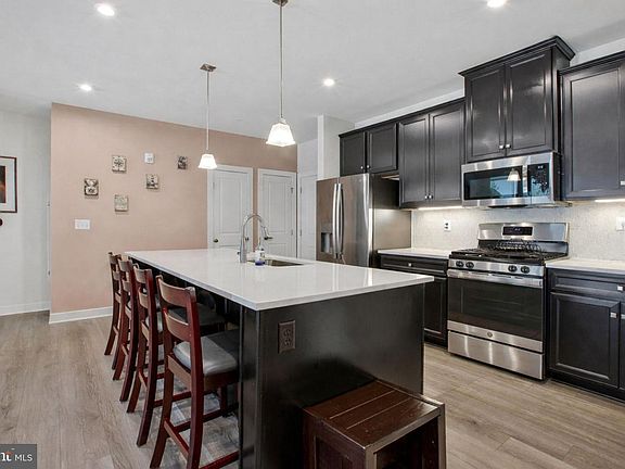 2nd image of 10401 Resort Rd #F