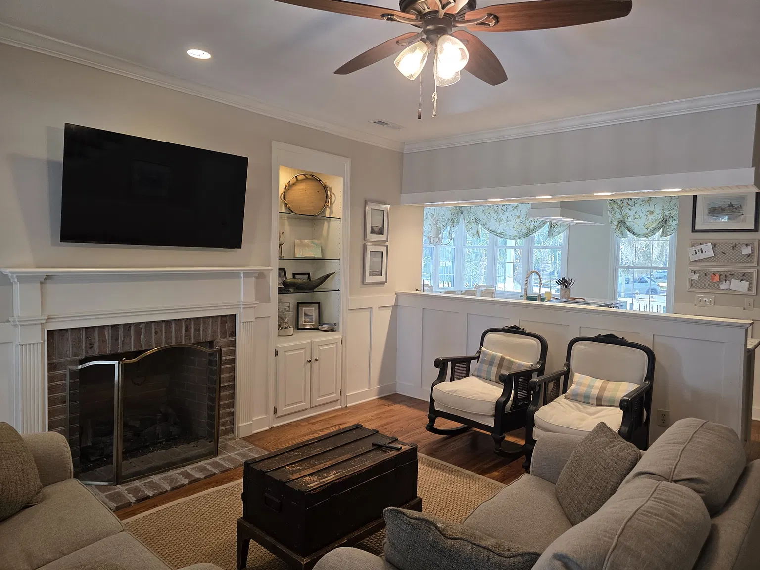 3 bed, 3.5 bath, 1250 sqft, $2,800 — Photo 4