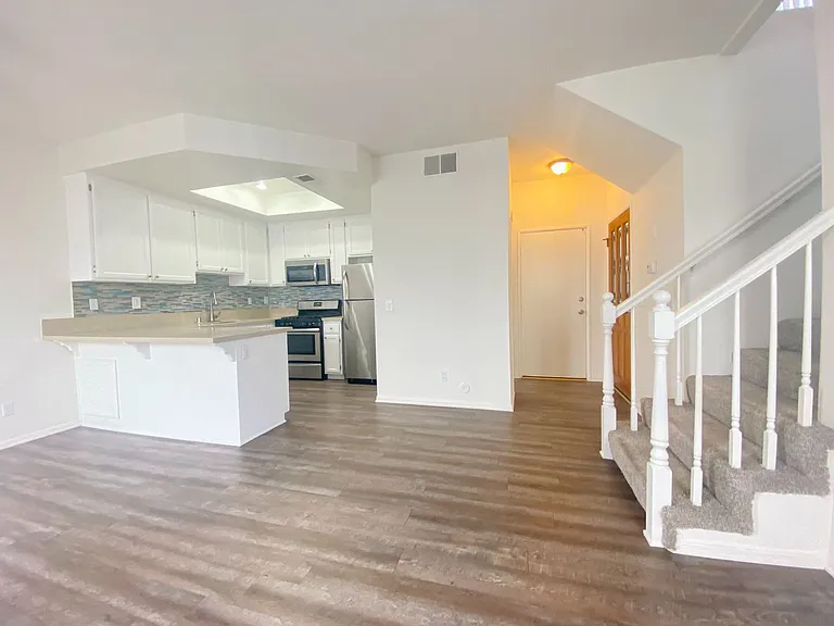 Casa Townhomes — Photo 8