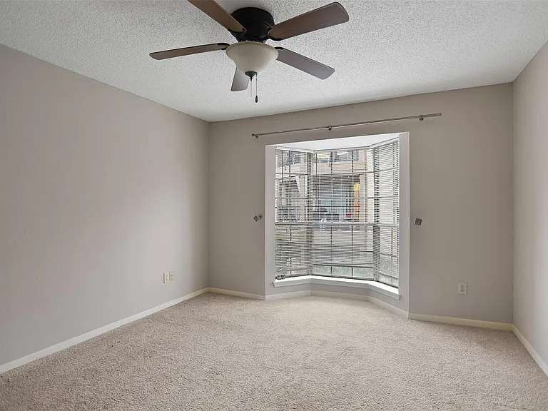 2121 Hepburn St #613 — Photo 6