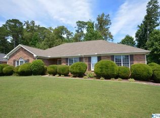 248 Vine Cliff Dr, Harvest, AL 35749