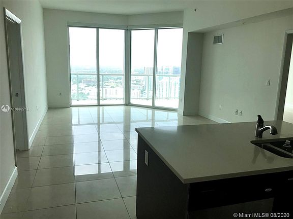 2nd image of 1900 N Bayshore Dr APT 4114