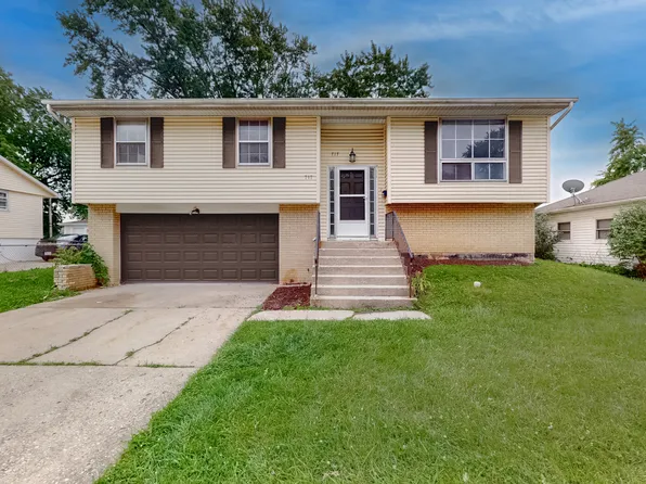 717 Union Ave, Romeoville, IL 60446