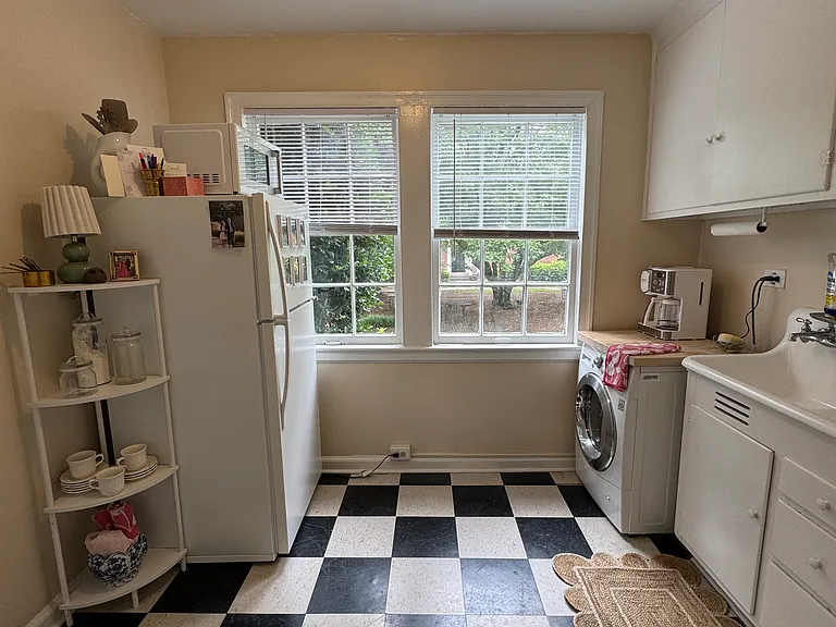 2832 Thornhill Rd #321B — Photo 59