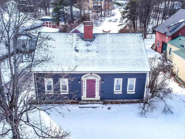 16 N High Street, Bridgton, ME 04009