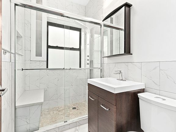 5th image of 572 Lincoln Pl APT 3C