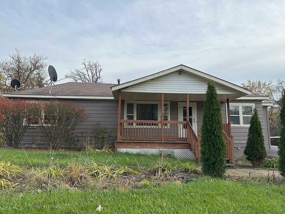 1st image of 13155 Lake Shore Dr