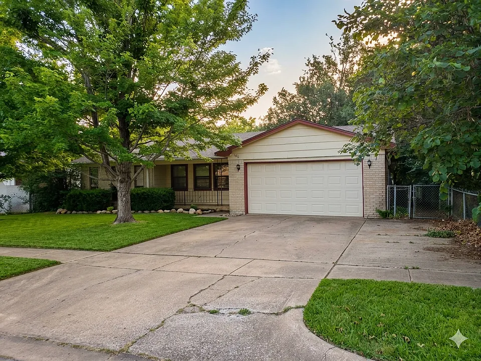 1616 S 5th Pl