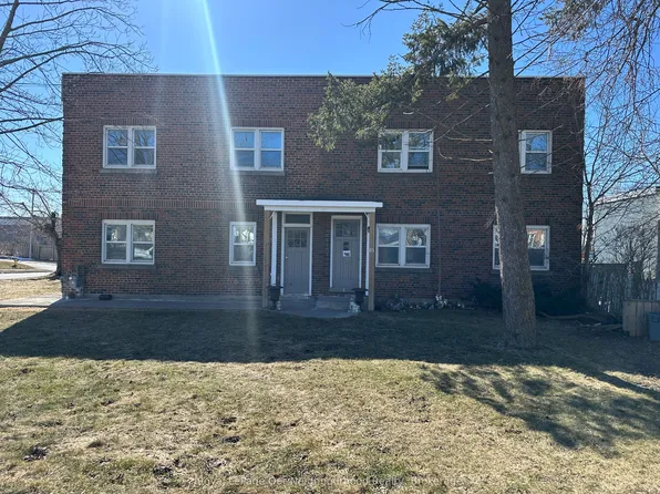 85 Peter St, Pt Hope, ON