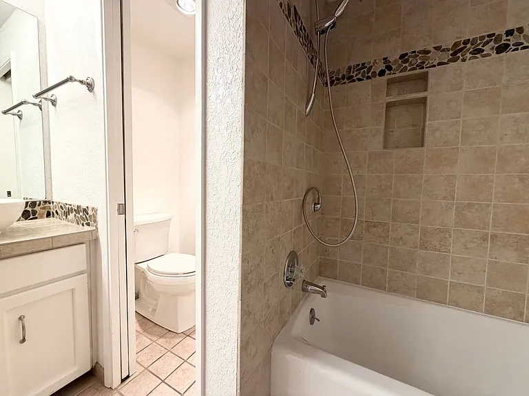 28811 Sound View Dr S — Photo 37