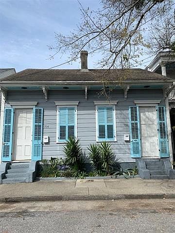 1st image of 706 Louisa St