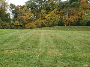 Trail Ridge Rd, Albion, IN 46701