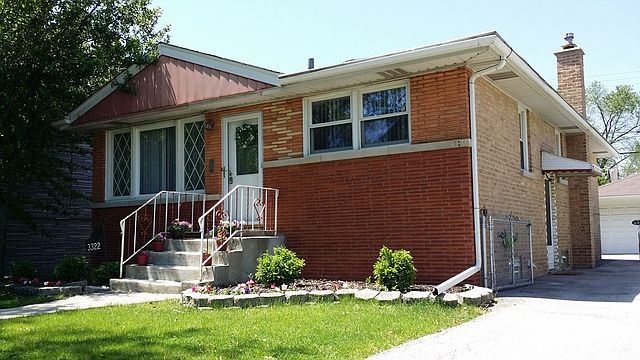 1st image of 3322 Ernst St