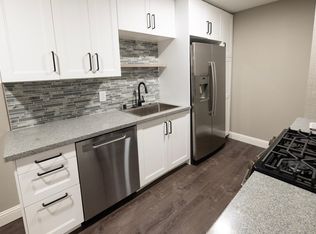 323 Montrose Dr APT A, Folsom, CA 95630