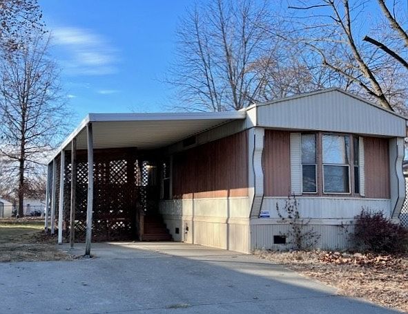 1st image of 401 Osprey Dr