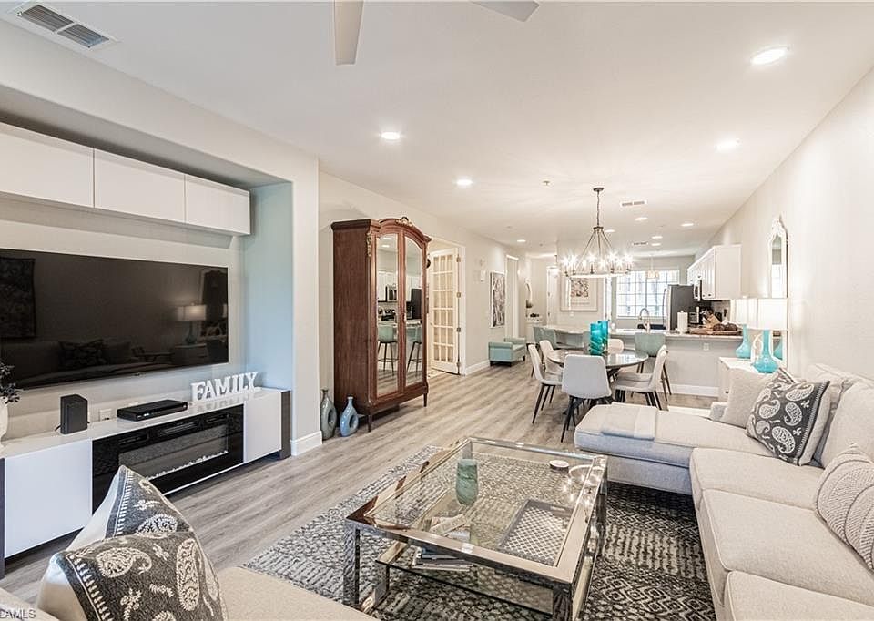 1st image of 4883 Hampshire Ct #6-102