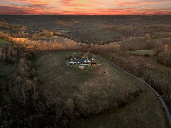 2nd image of 499 Mount Herman Rd