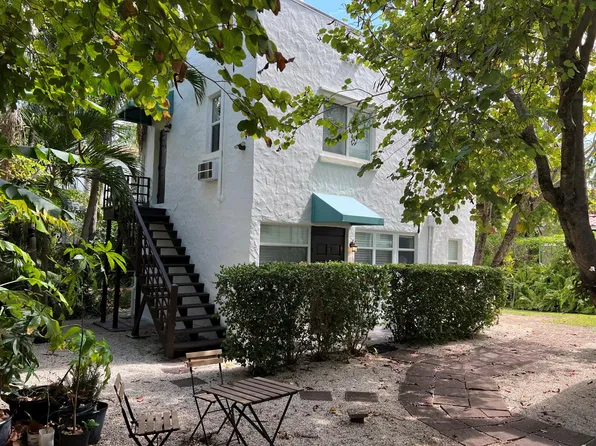 515 Catalonia Ave APT 5, Coral Gables, FL 33134