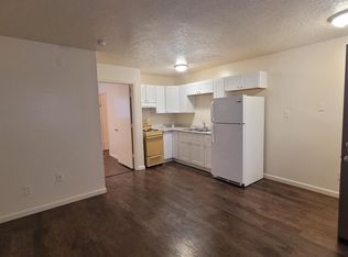 1912 Alvarado Dr NE, Albuquerque, NM 87110