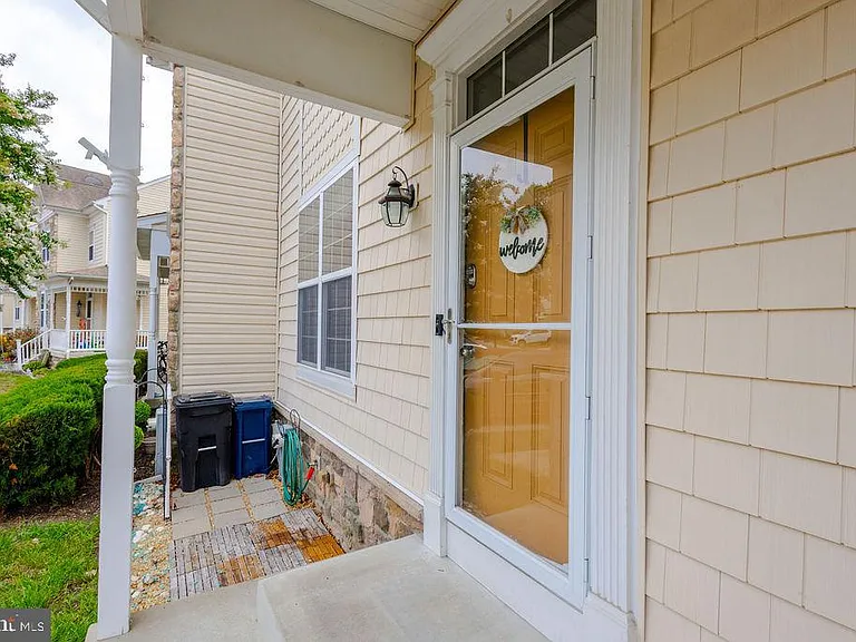3657 Bedford Dr — Photo 4
