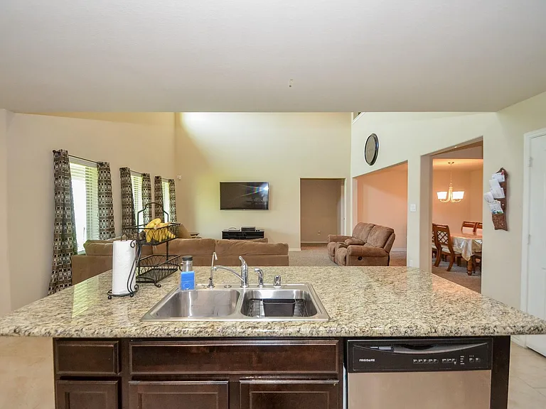 9426 Barton Xing — Photo 9
