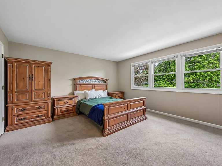 1111 Sara Ln — Photo 43