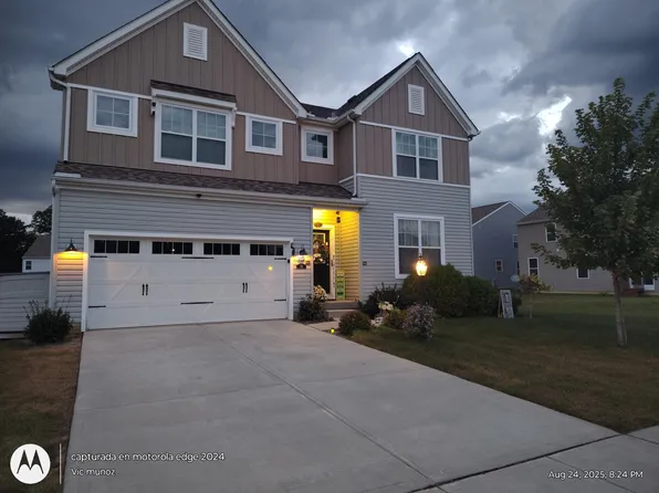 131 Broadmoore Blvd, Pataskala, OH 43062