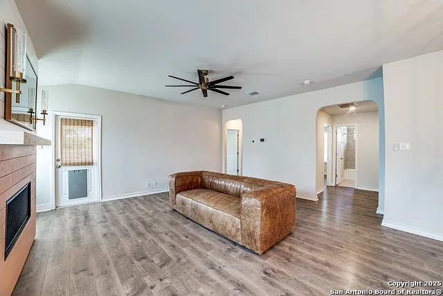 4230 Laterite Trl — Photo 12