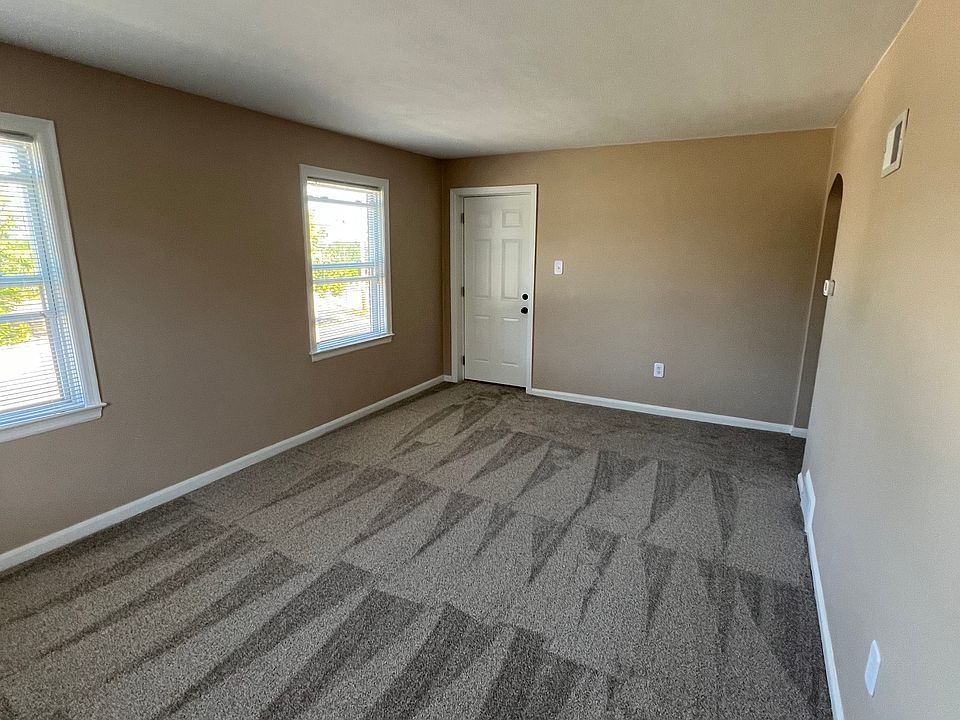 40 W Nottingham Rd Dayton OH Zillow