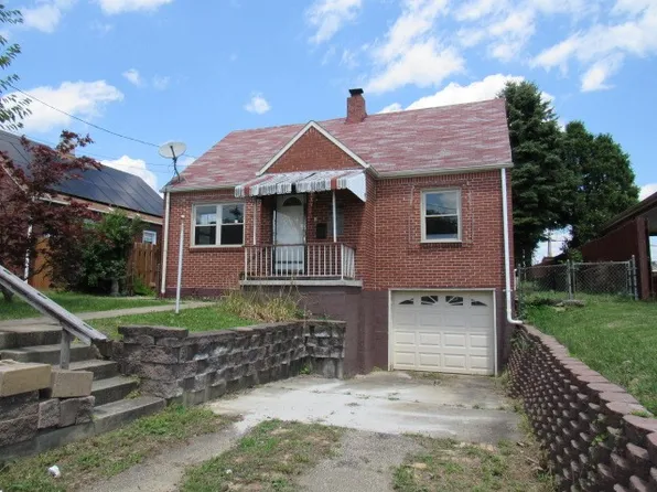 2230 Duchess Ave, West Mifflin, PA 15122