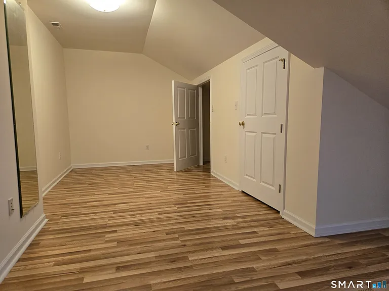 511 Elm St #9-1 — Photo 17