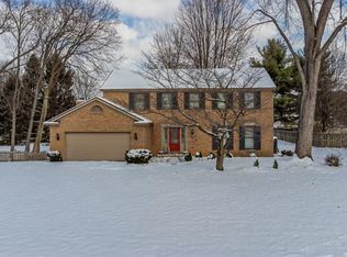 70 Eleanor Dr, Springboro, OH 45066