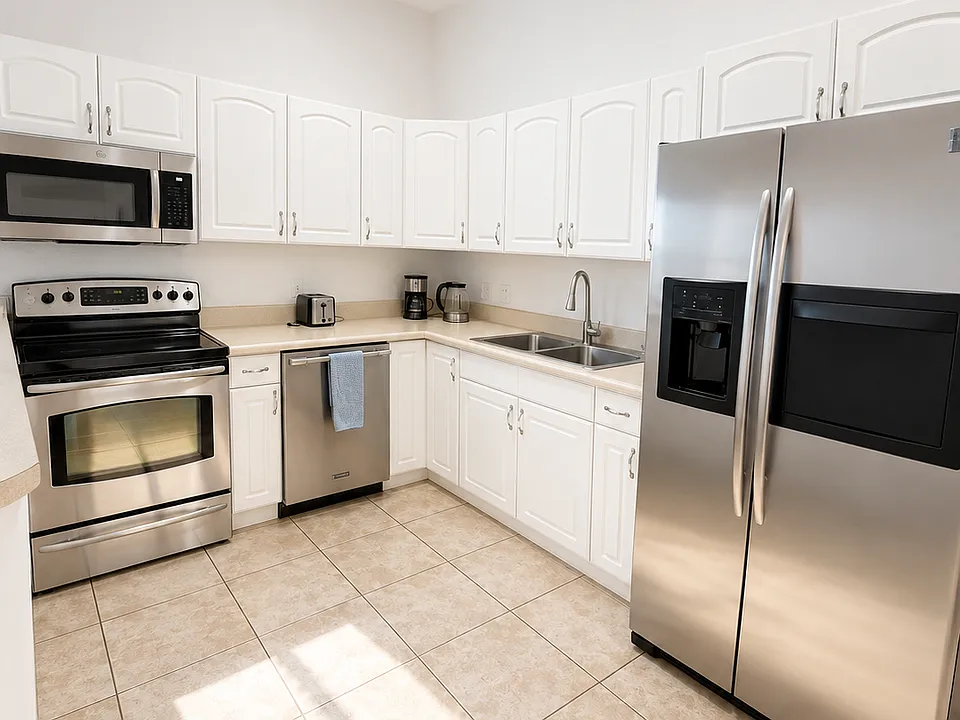 12115 Capilla Ln