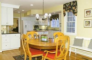 3rd image of 15105 Cosmos Ct