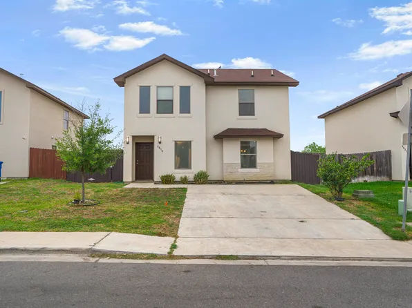 3519 Jose C Santos Dr, Laredo, TX 78046